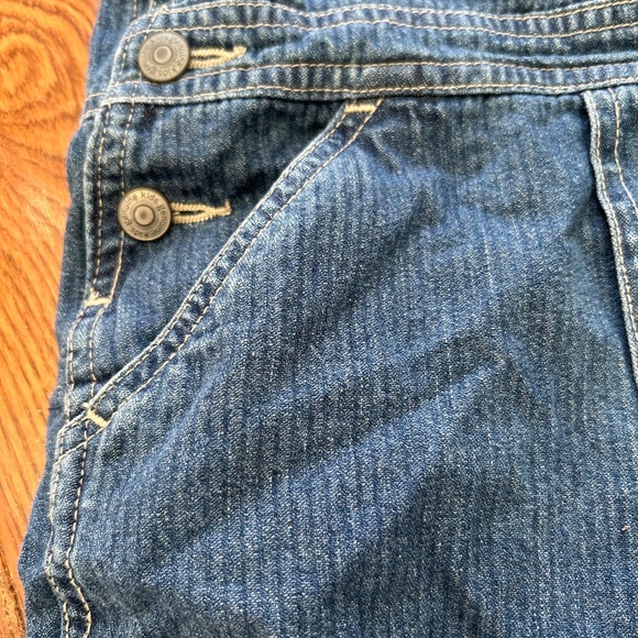 Oshkosh Almost vintage 4T jean overalls - Picture 7 of 7